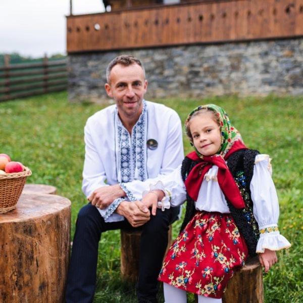 Bogdan Vodă Conacul Maramuresean Bilgar מראה חיצוני תמונה